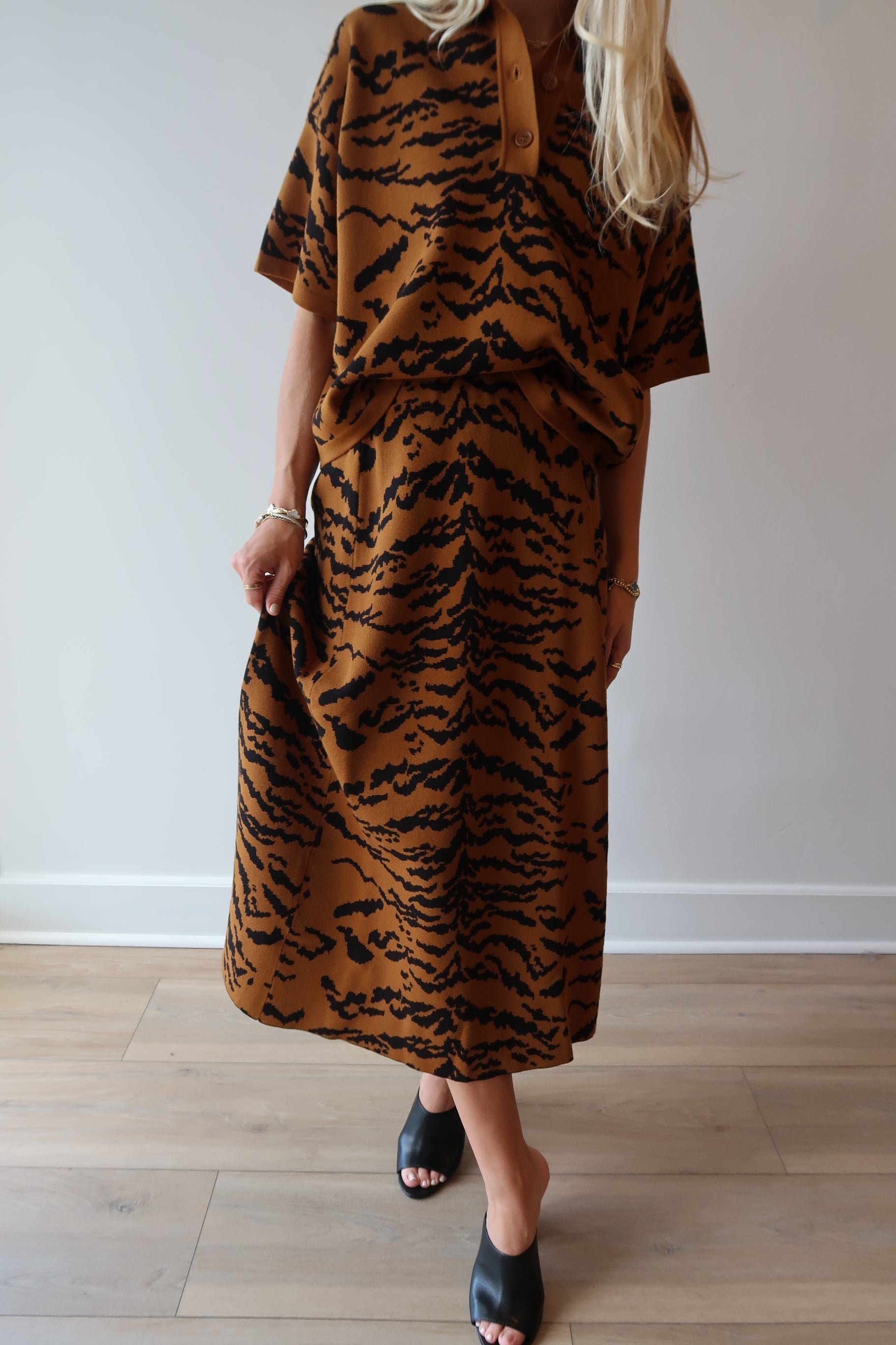 Italicca Tiger Print Knit Midi Skirt with matching top