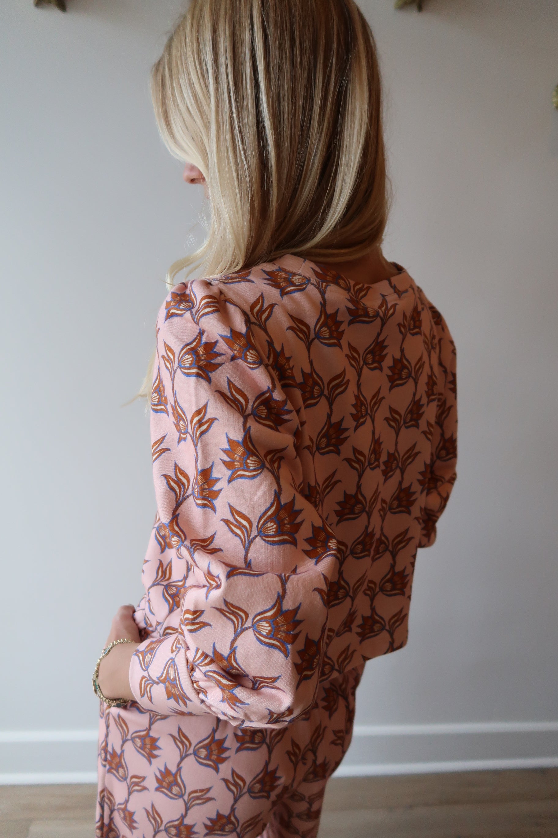 Lydia Sweatshirt back