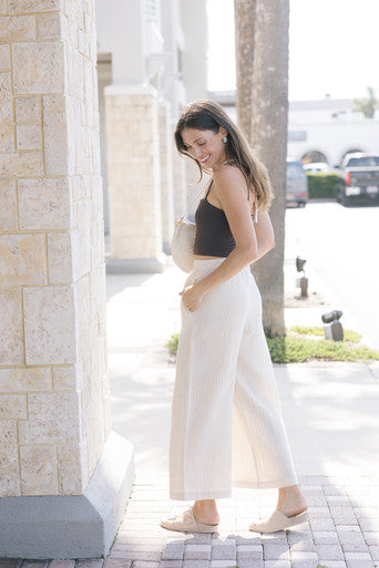 Favorite Daughter The Beach Walk Pant back full body