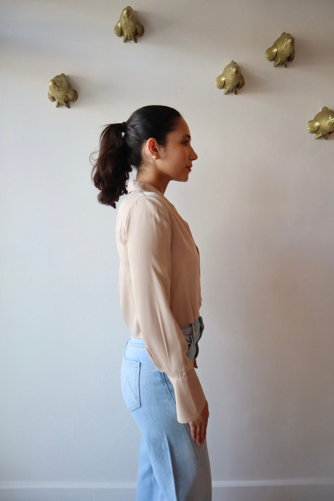 The Cropped Lily Top in Dusty Pink close up side view