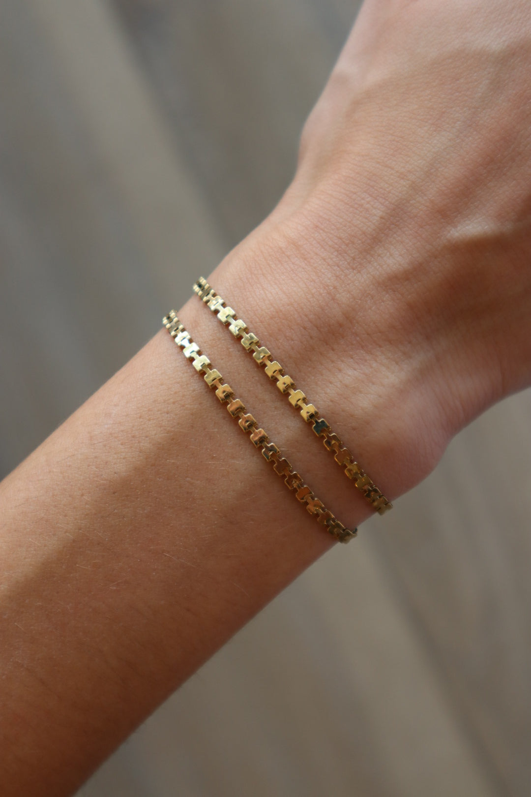 Double Amalfi Bracelet aerial view with chains split up