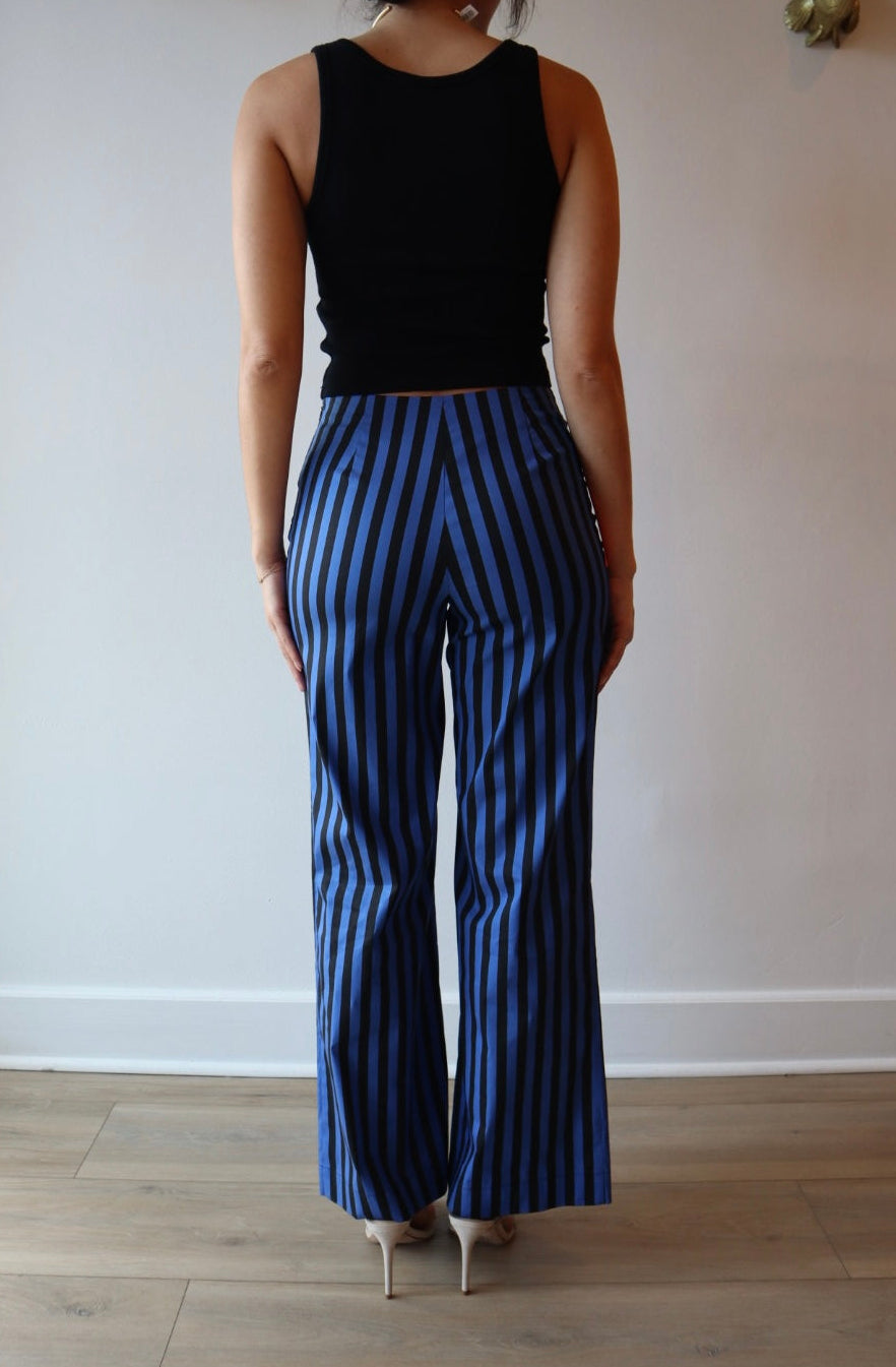 Pia Poplin Pant back view on model