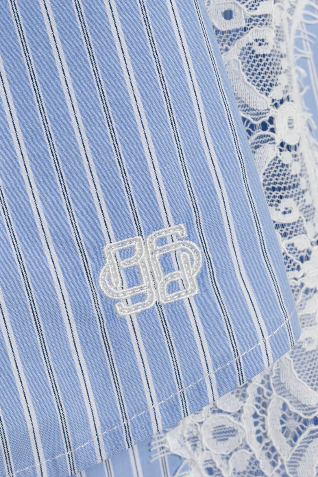 Renata Cropped Shirt super close up pattern