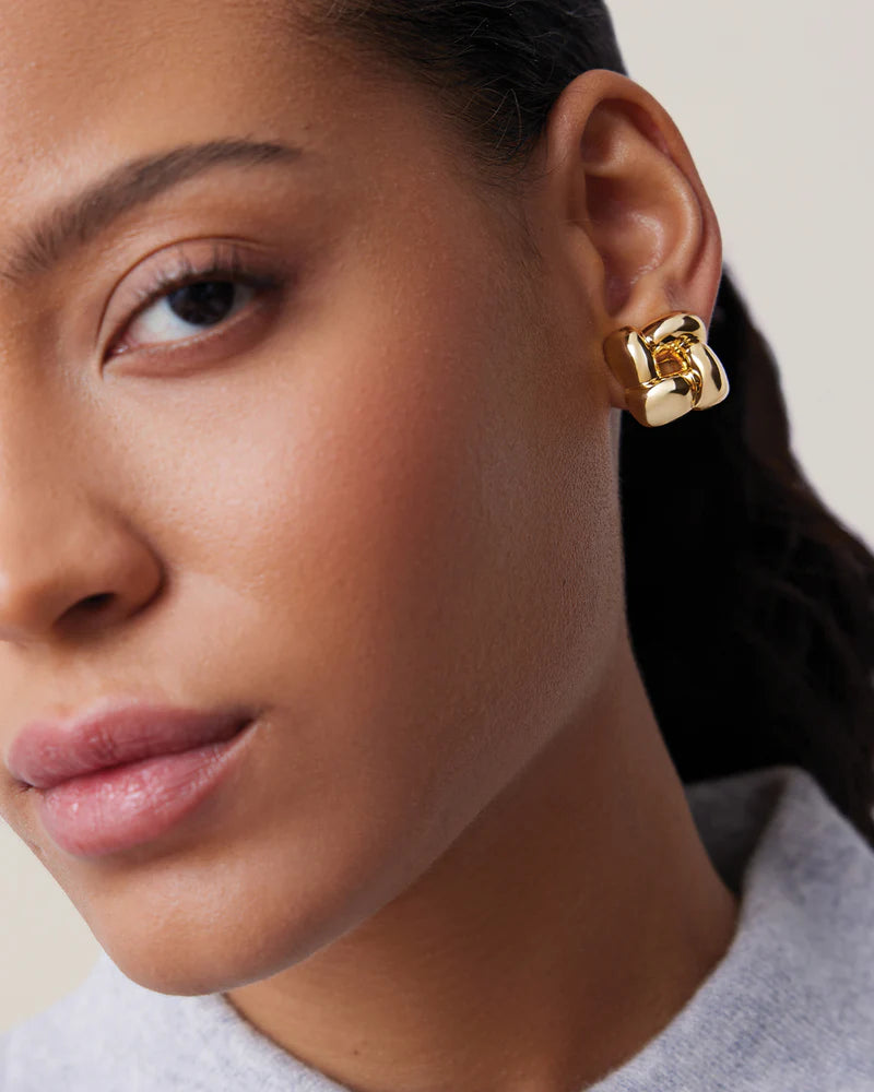 Small Woven Square Earrings in Gold front view on model