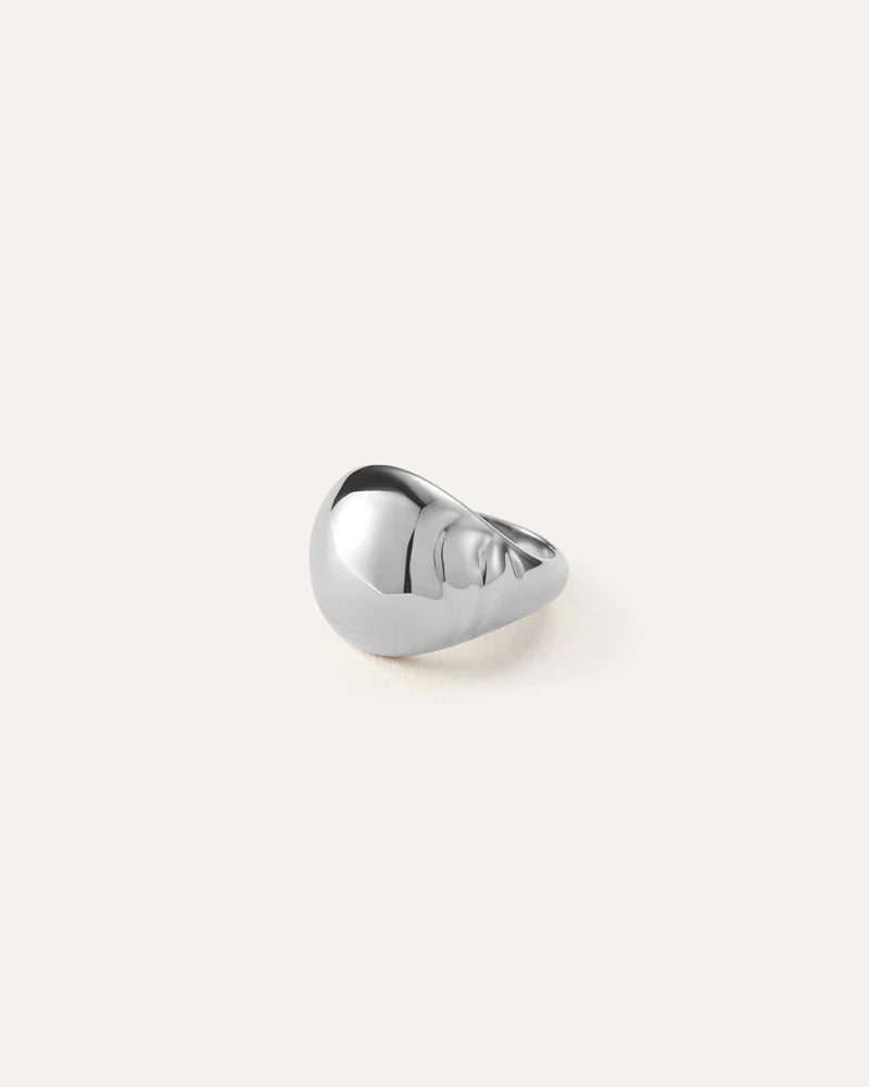 Nelle Ring in Silver Size 8 side view with ring on white background