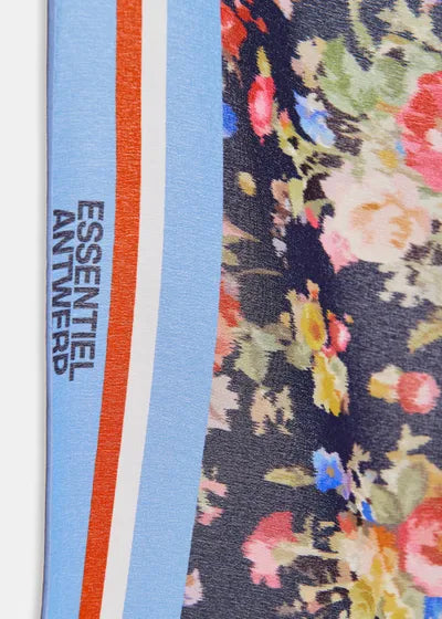 Jungle Square Printed Scarf close up