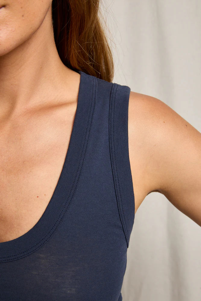 Khara Crispy Cotton Tank in Navy shoulder detail