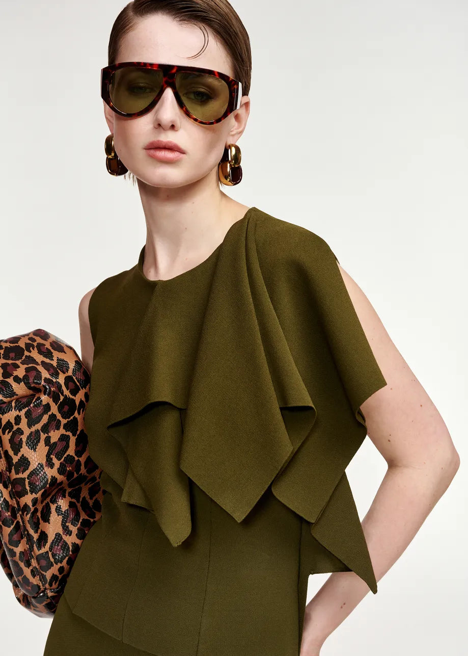 Know Knitted Top w/ Frill close up