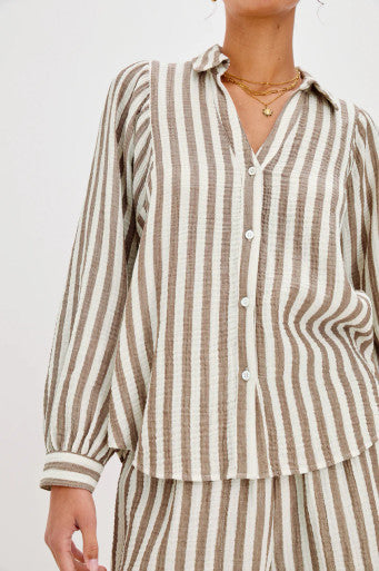 Rails Lo Stripe Button-down Shirt close up front
