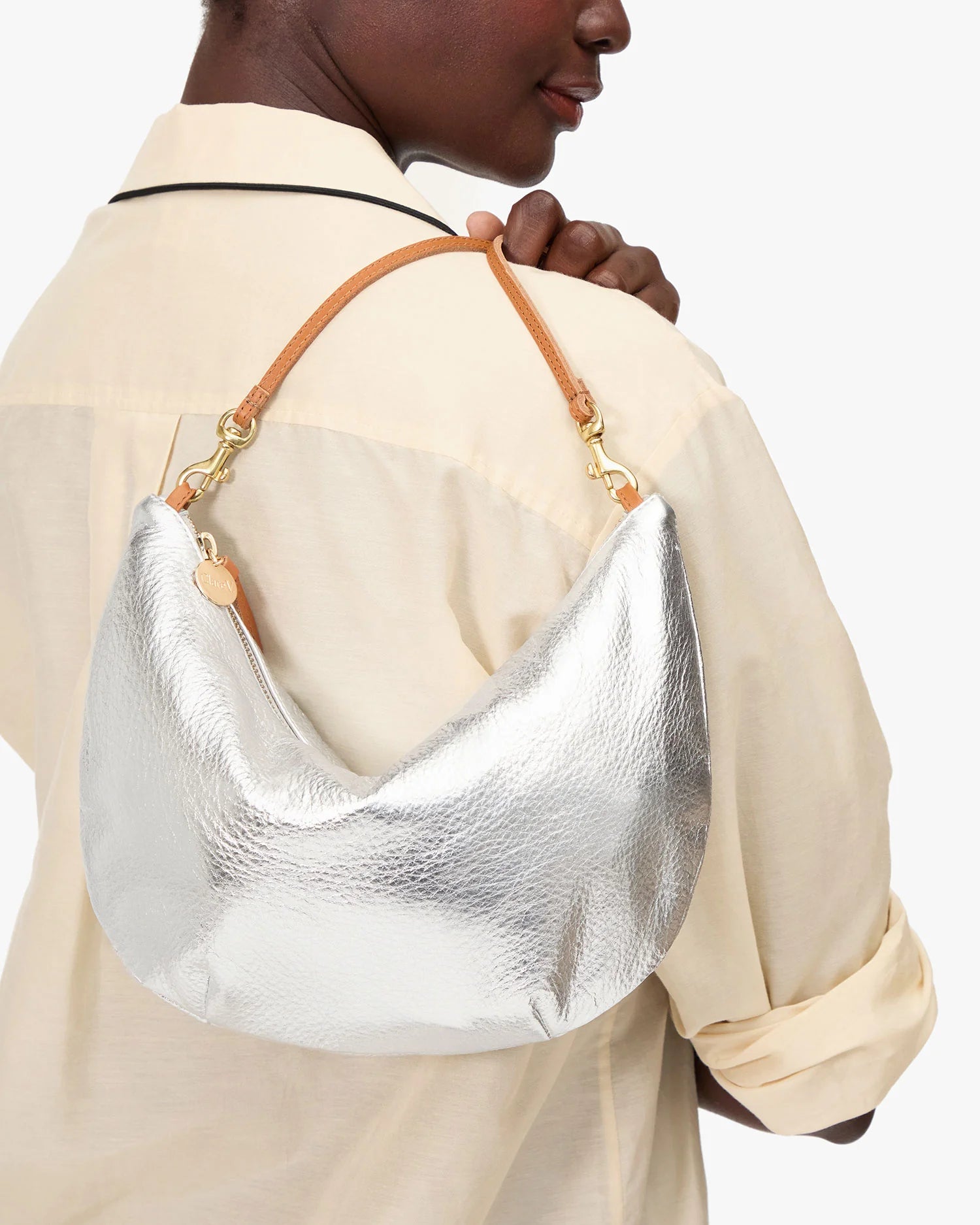 Lune Bag in Lamba behind back