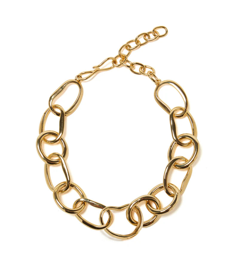 Porto Chain Necklace on white background