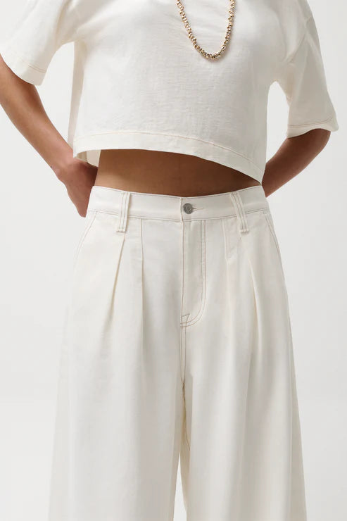 Delphine Pleated Wide close up front view