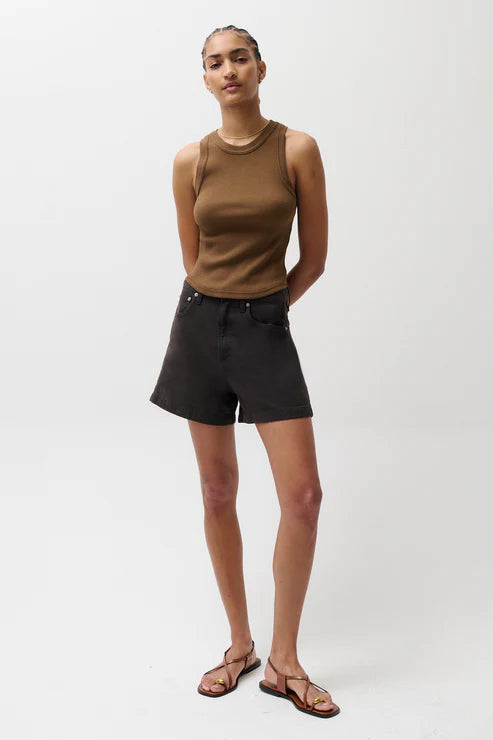 Kamora High Rise Linen Short full body front view on model