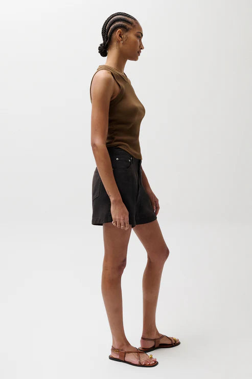 Kamora High Rise Linen Short full body side view on model