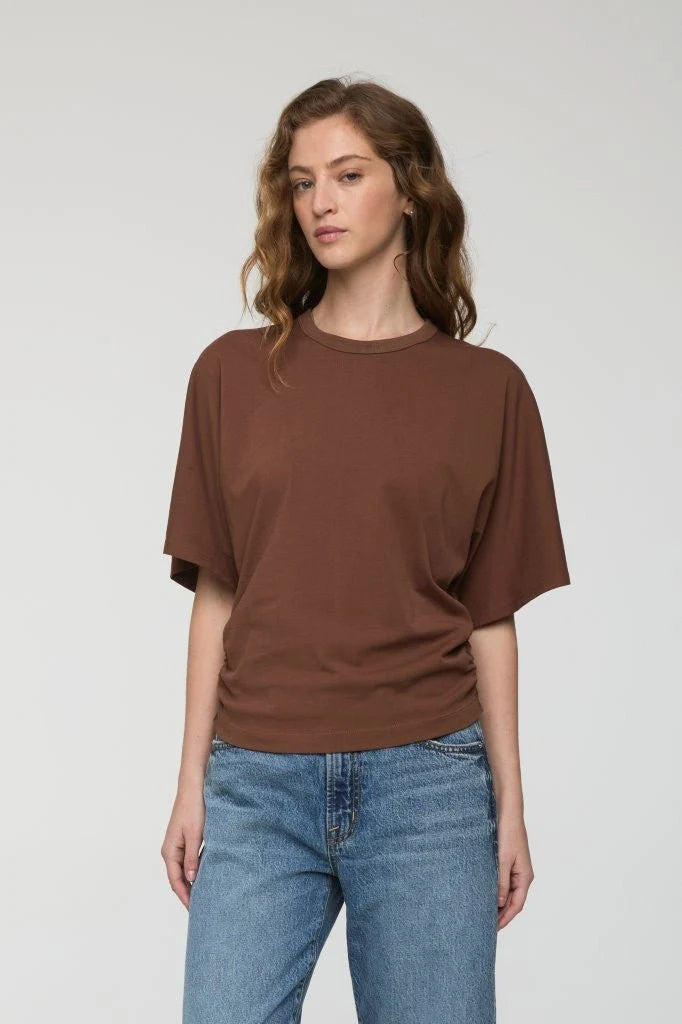 model wearing pistola veronica tee in lindt (brown) on a white background