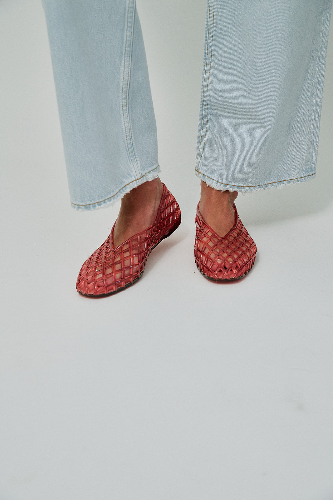 Arc Jean in Tangent hem detail