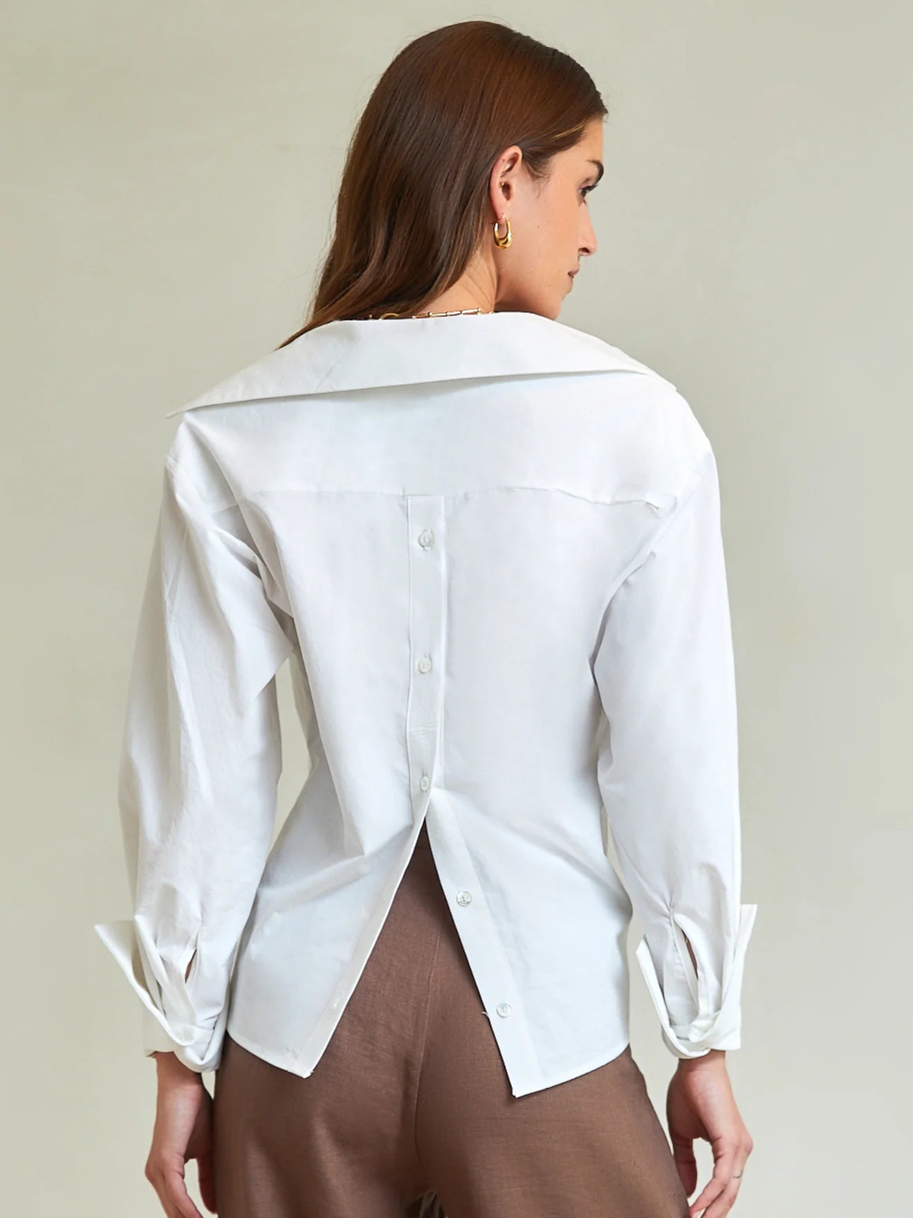 Paola Top in Cloud close up back