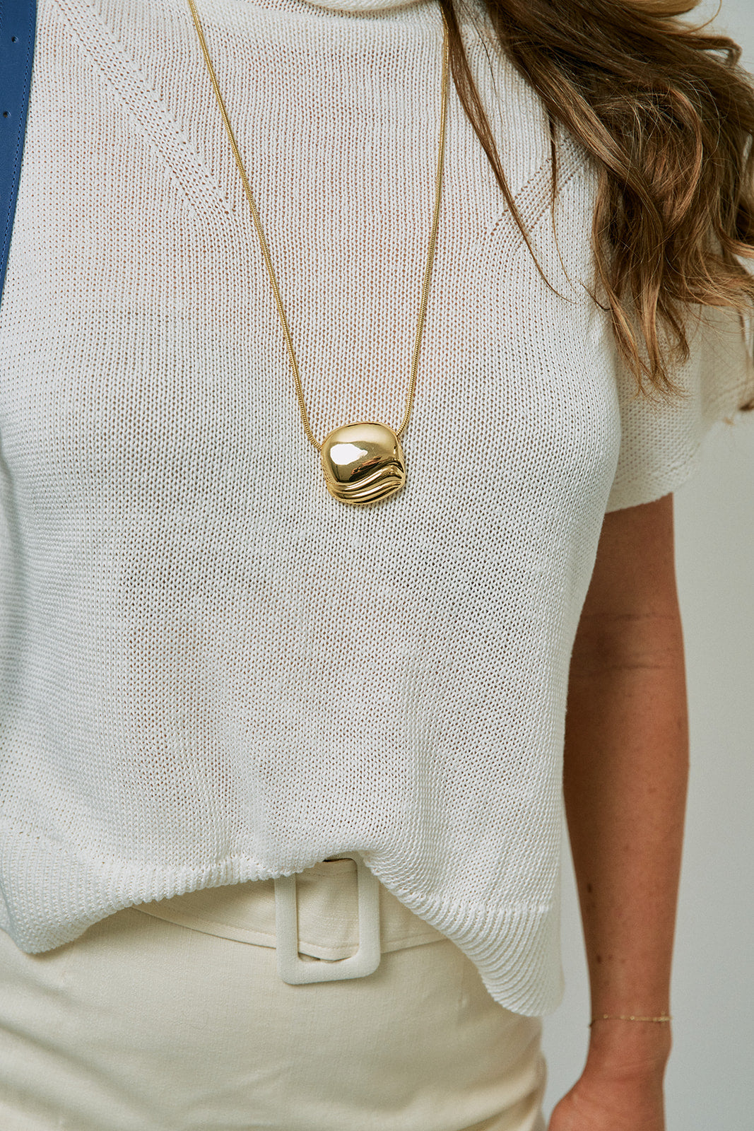 The Stevie Sweater close up with Jenny Bird Necklace