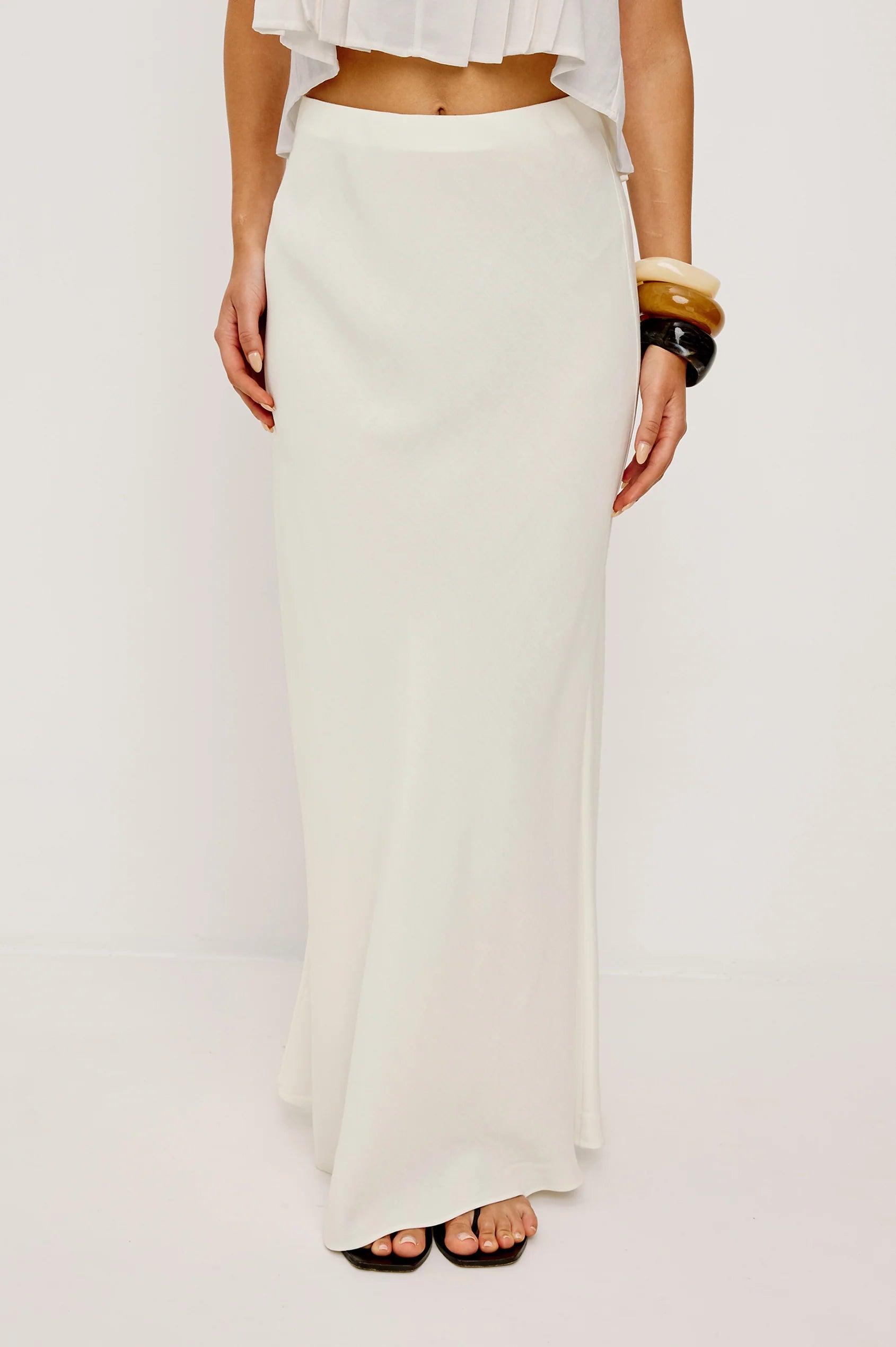 Romina Skirt front view