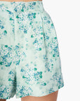 Ravi Linen Short Climbing Hydrangea close up detail