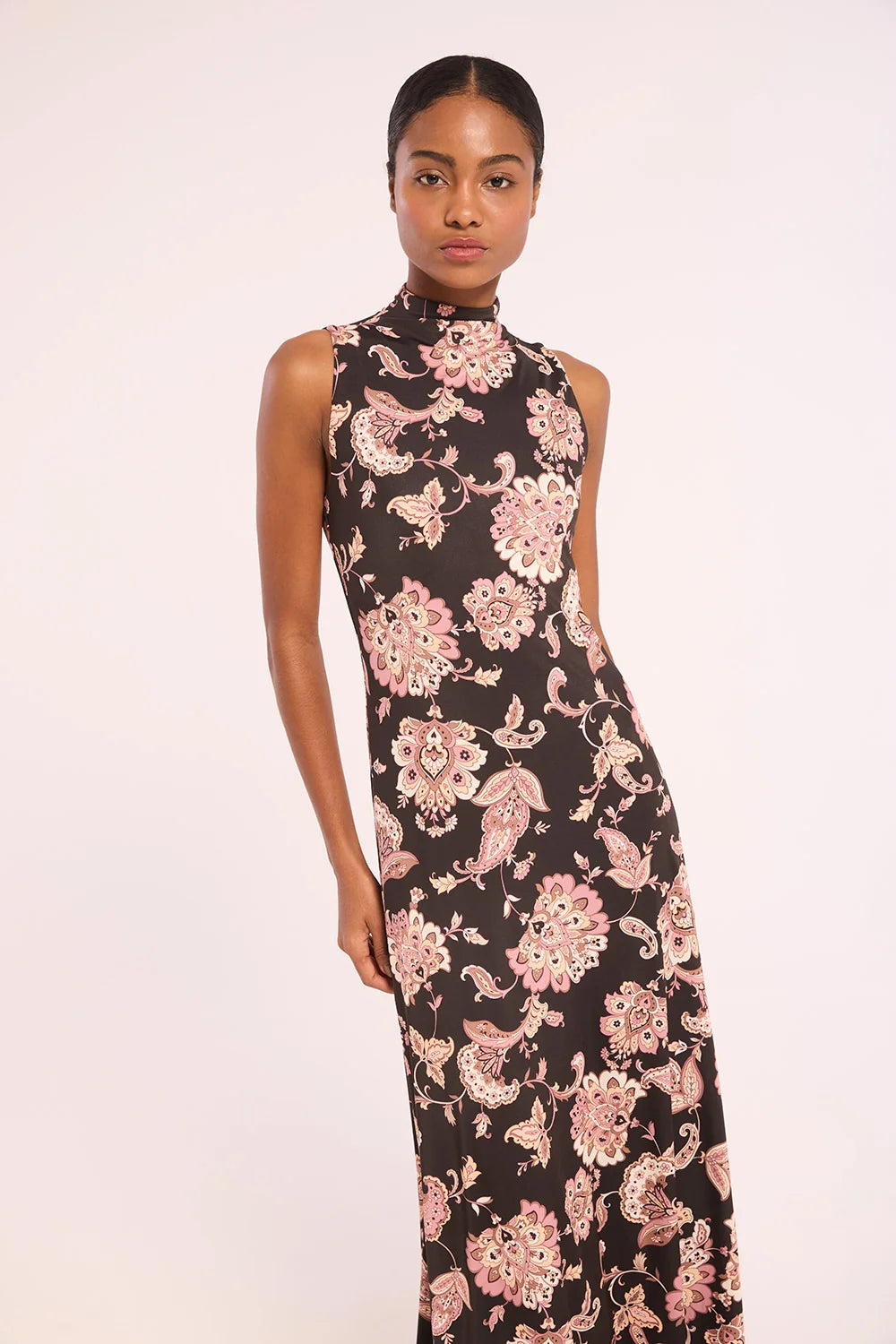 Lila Dress close up