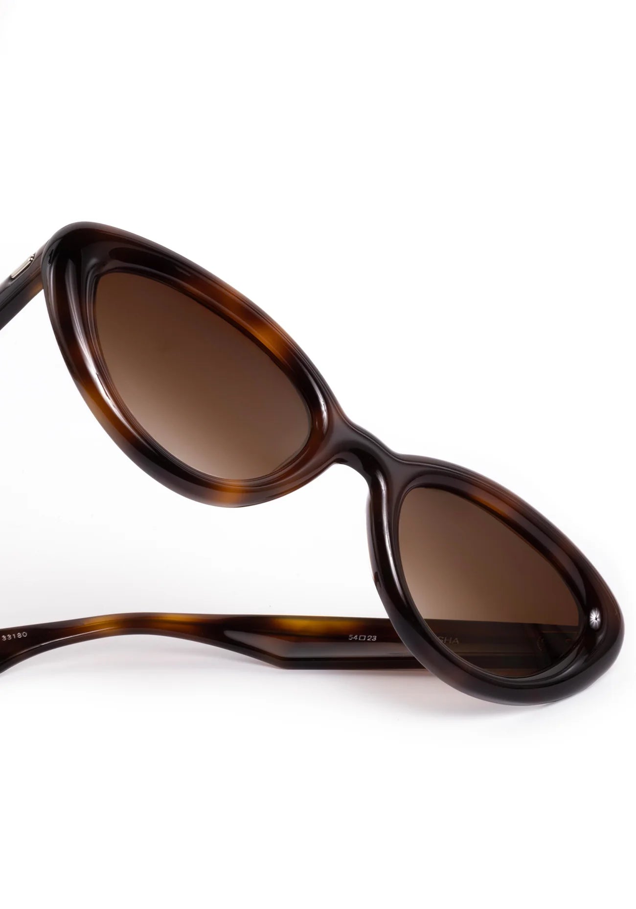 Sasha Sunglasses Maple close up