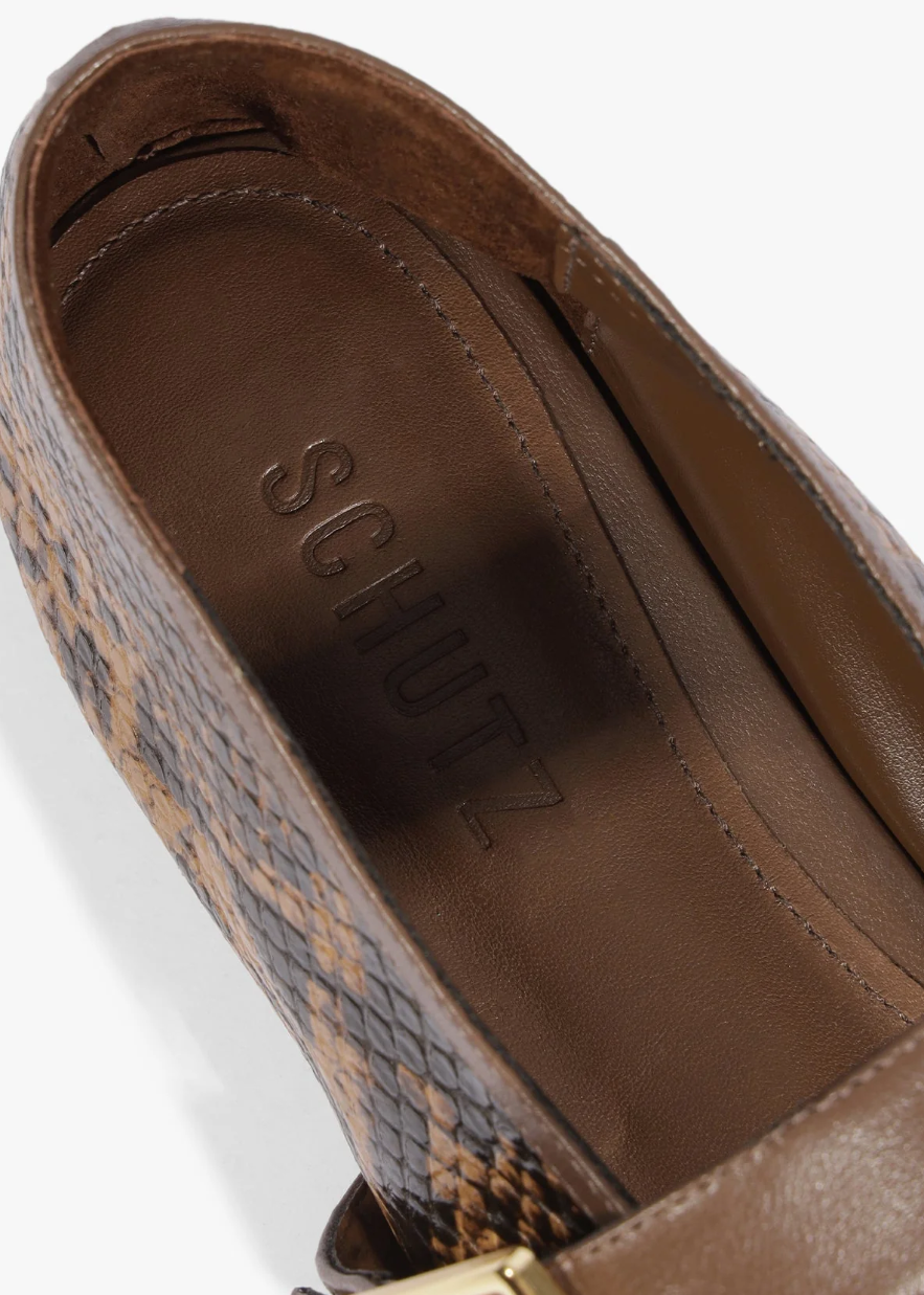 Vick Buckle Leather Ballet Flat insole detail