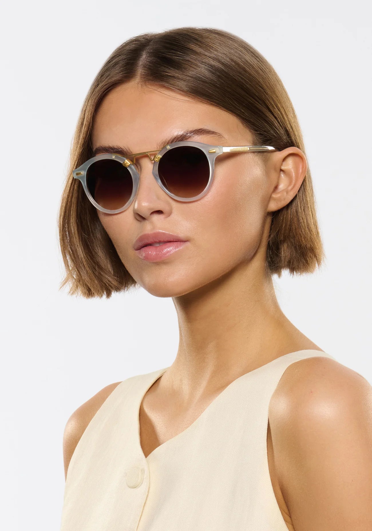 St. Louis Powder Blue 18k Sunglasses on model with average oval face shape