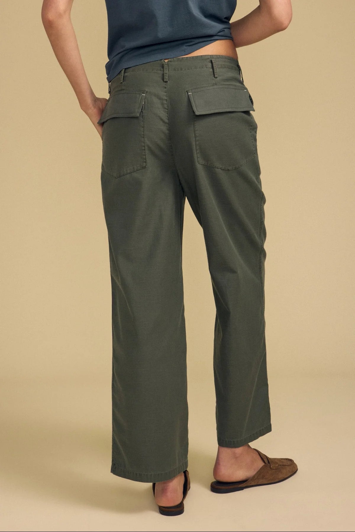 Jaclyn Pant back