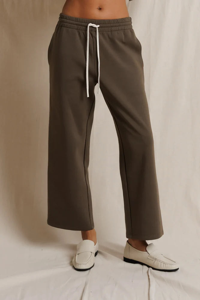Claud Travel Pant front view on model from waist down