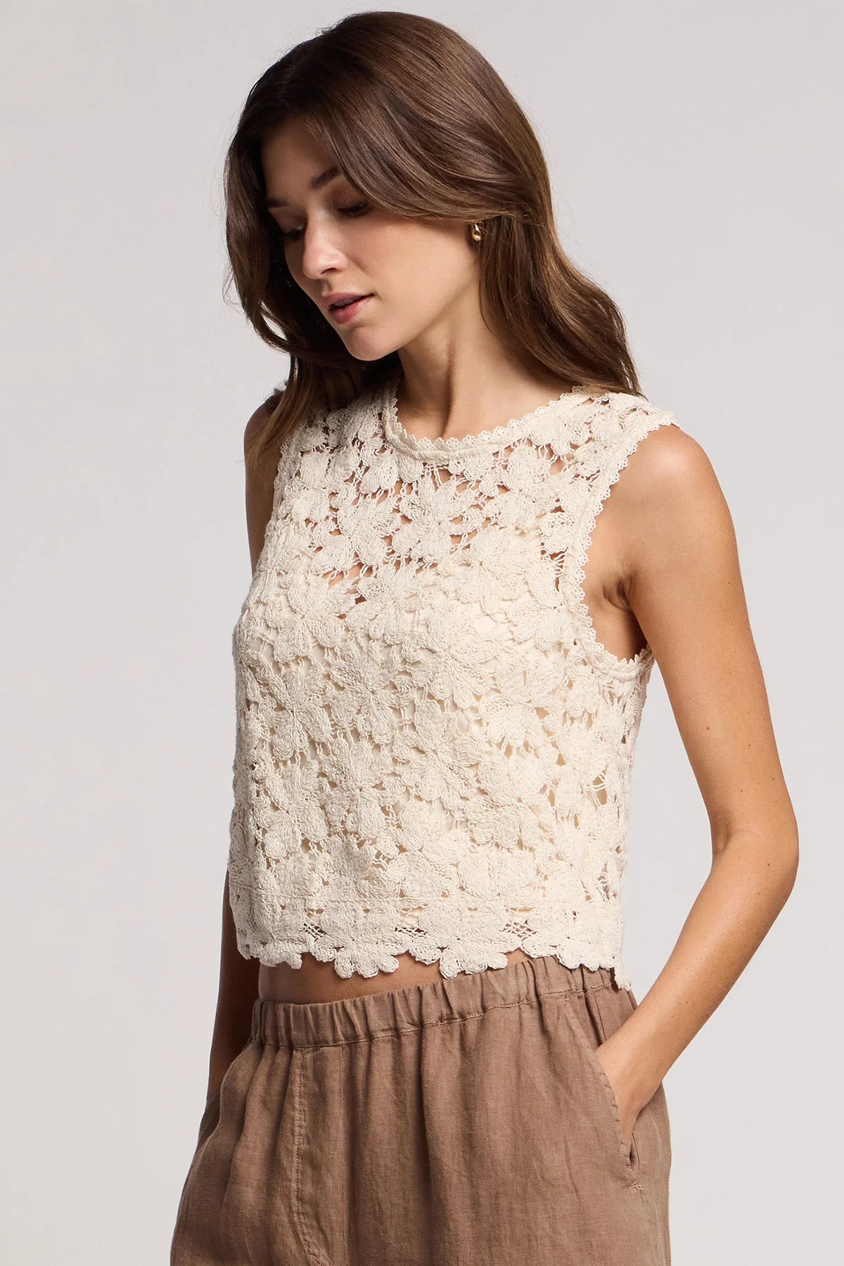 Simona Lace Shell Top side/front