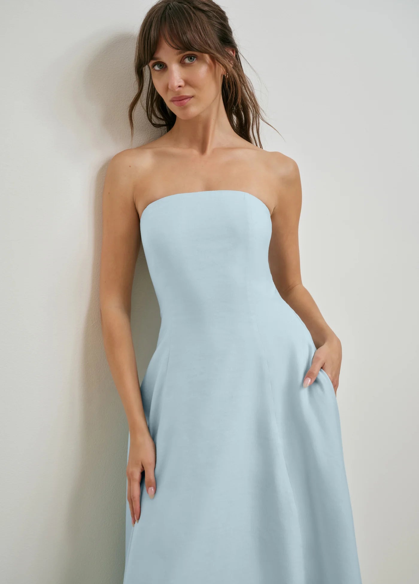 The Favorite Linen Dress close up front