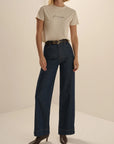 The Cropped Signature Tee Pumice Espresso full body front