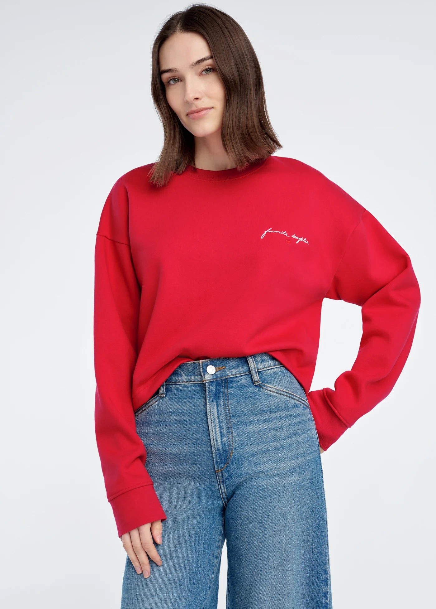 Cropped Signature Sweatshirt close up front