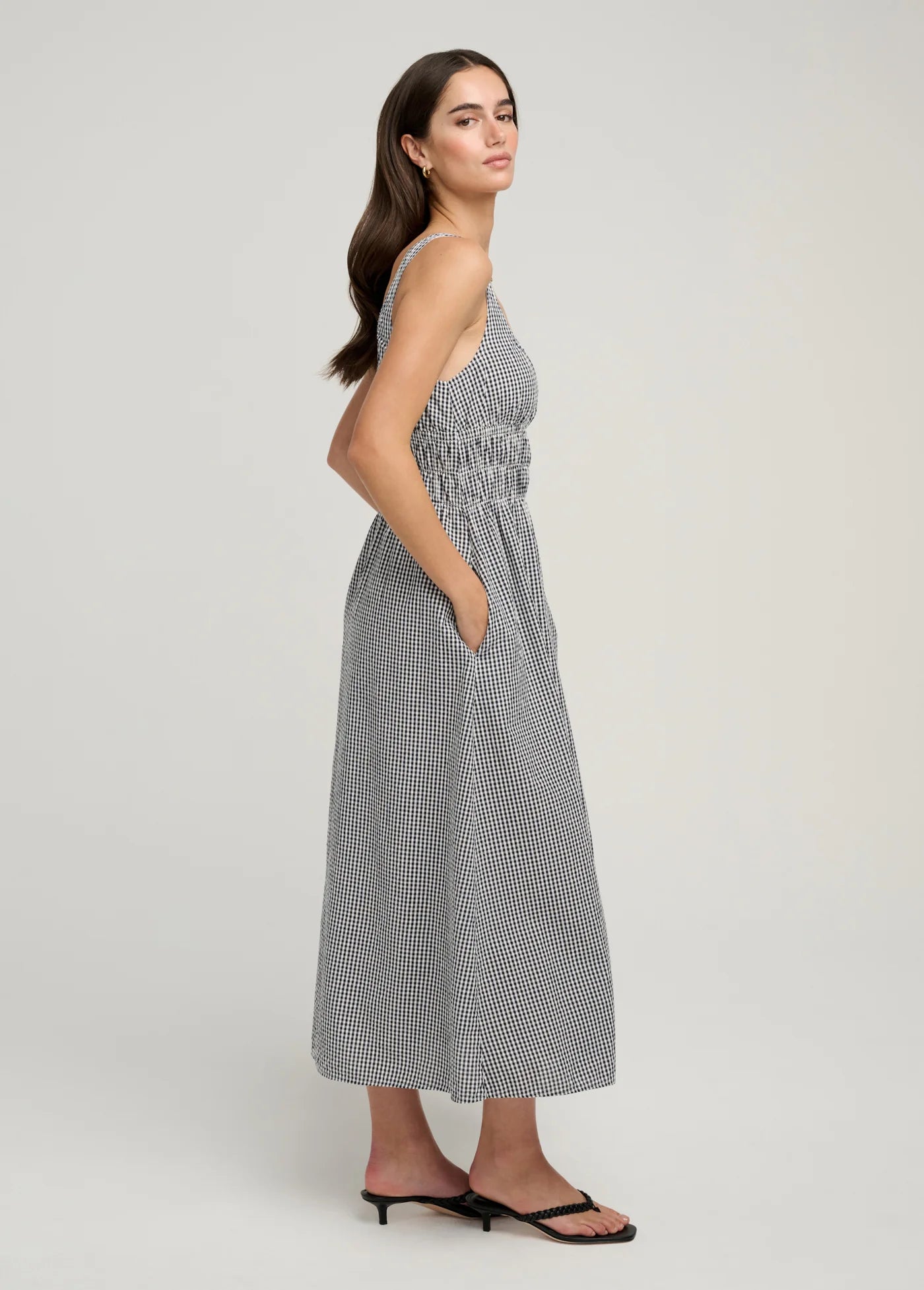 The Sleeveless Swoon Dress side