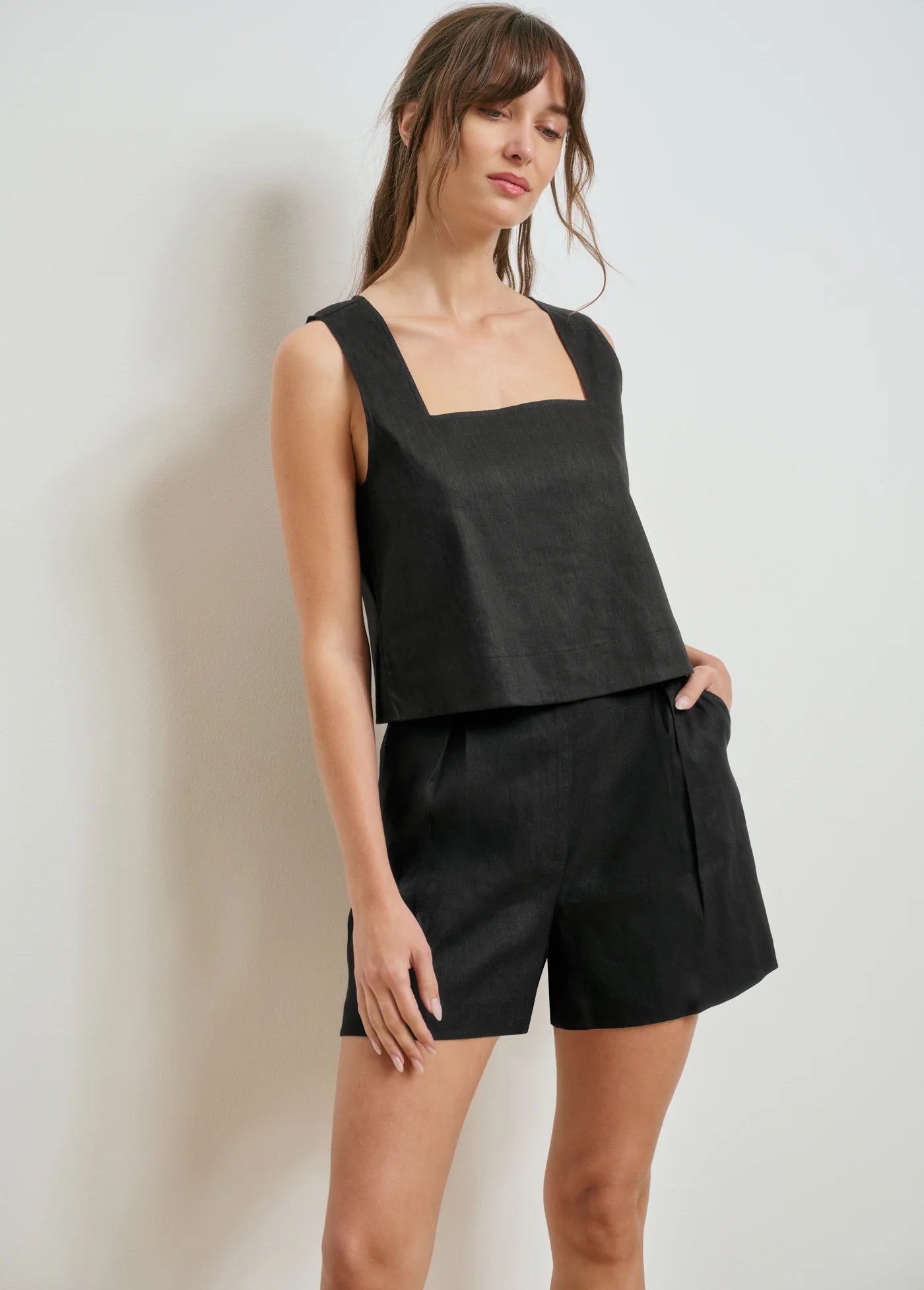 The Favorite Short and The Linen Abby Top front