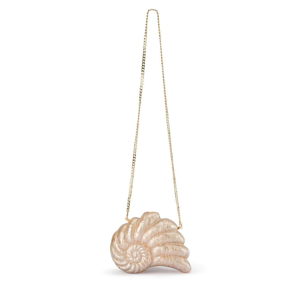 Shell-shaped handbag with a chain strap on a white background