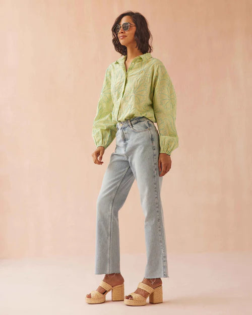 Nero Blouse full body front