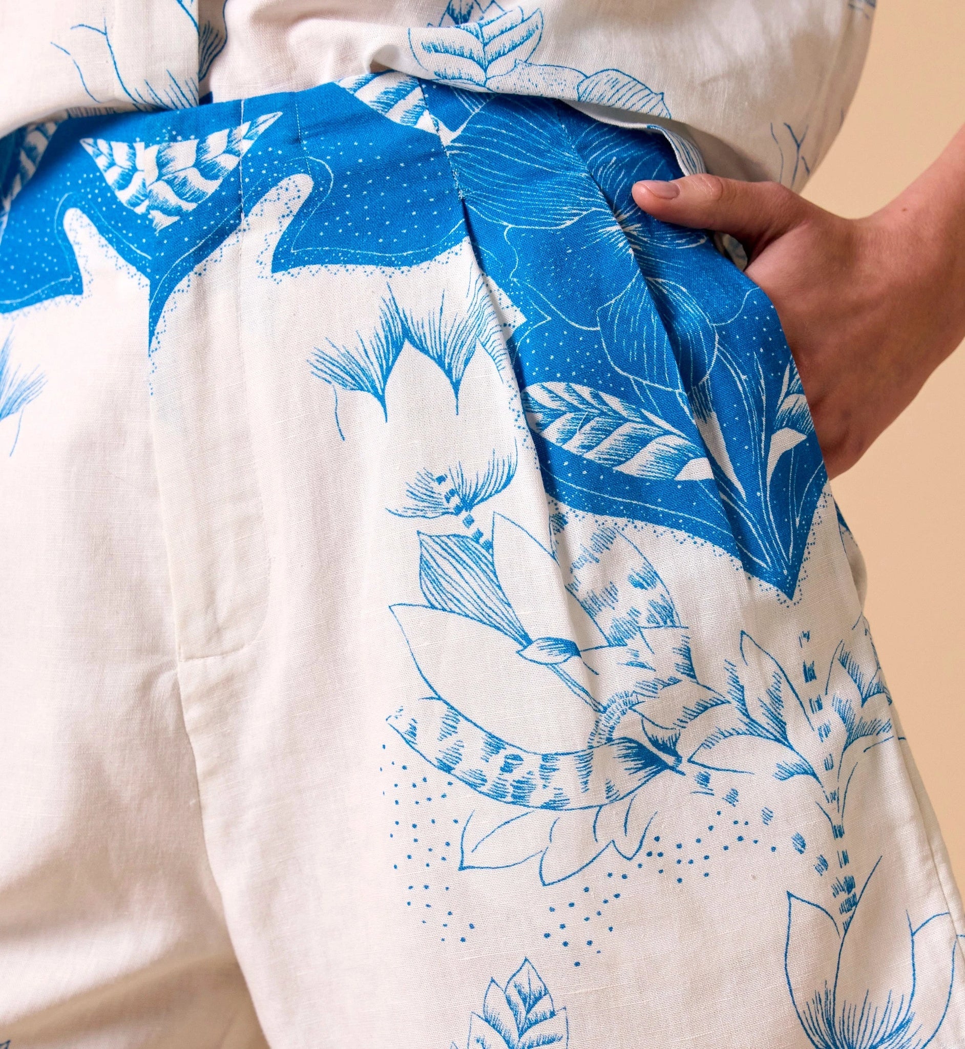 Sebastian Short super close up front